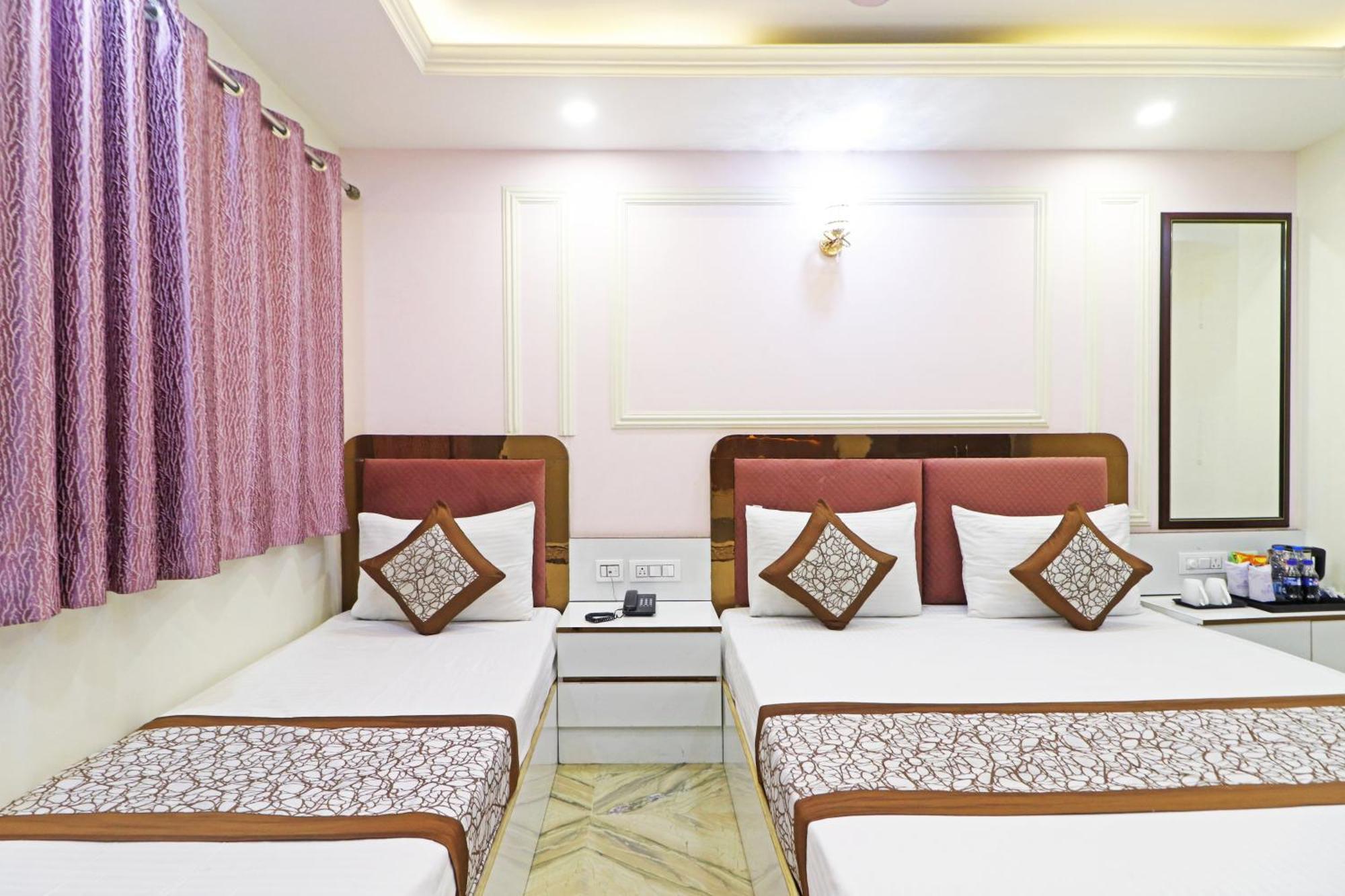 Hotel Samrat Residency 10 Mints Walking Distance Nizamuddin Railway Station New Delhi Exteriör bild