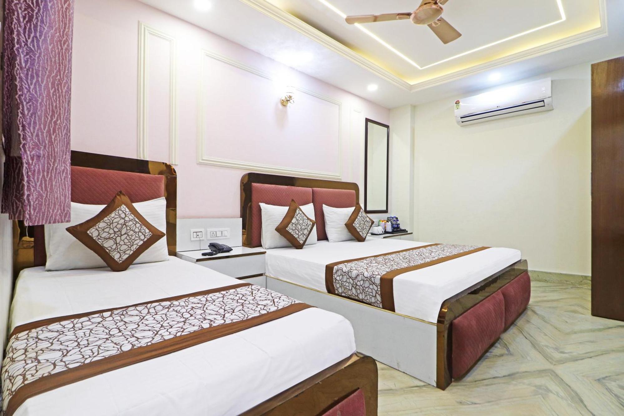 Hotel Samrat Residency 10 Mints Walking Distance Nizamuddin Railway Station New Delhi Exteriör bild