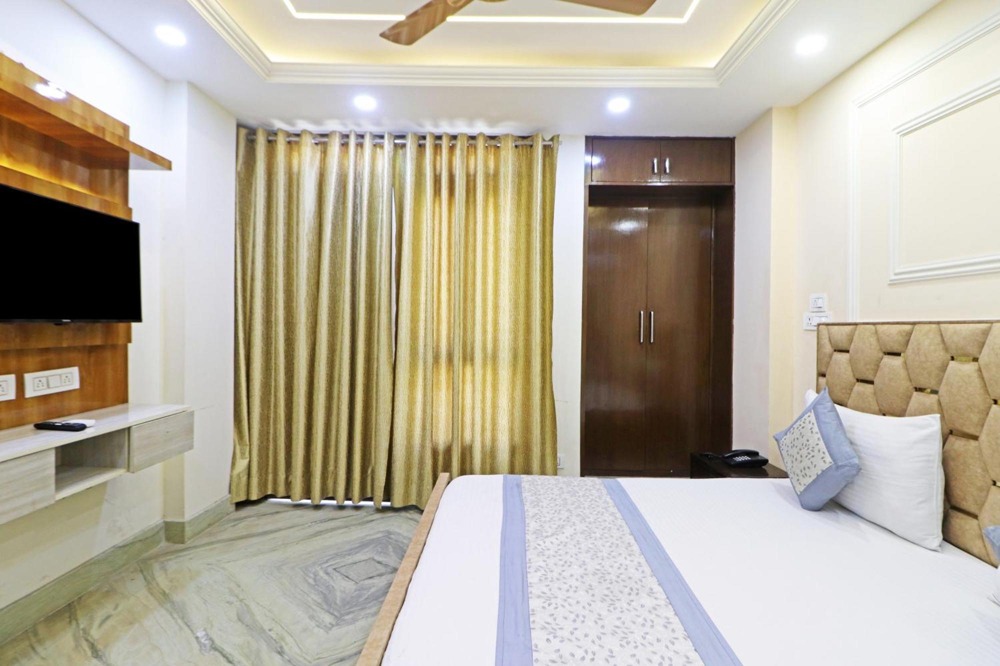 Hotel Samrat Residency 10 Mints Walking Distance Nizamuddin Railway Station New Delhi Exteriör bild